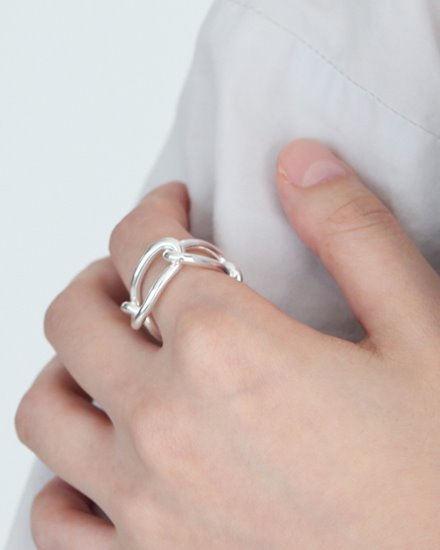BOLD CHAIN RING