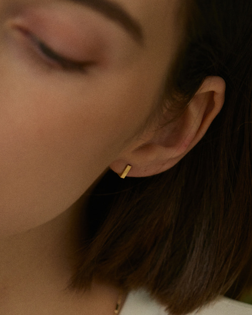 14k basic bar one-touch earring